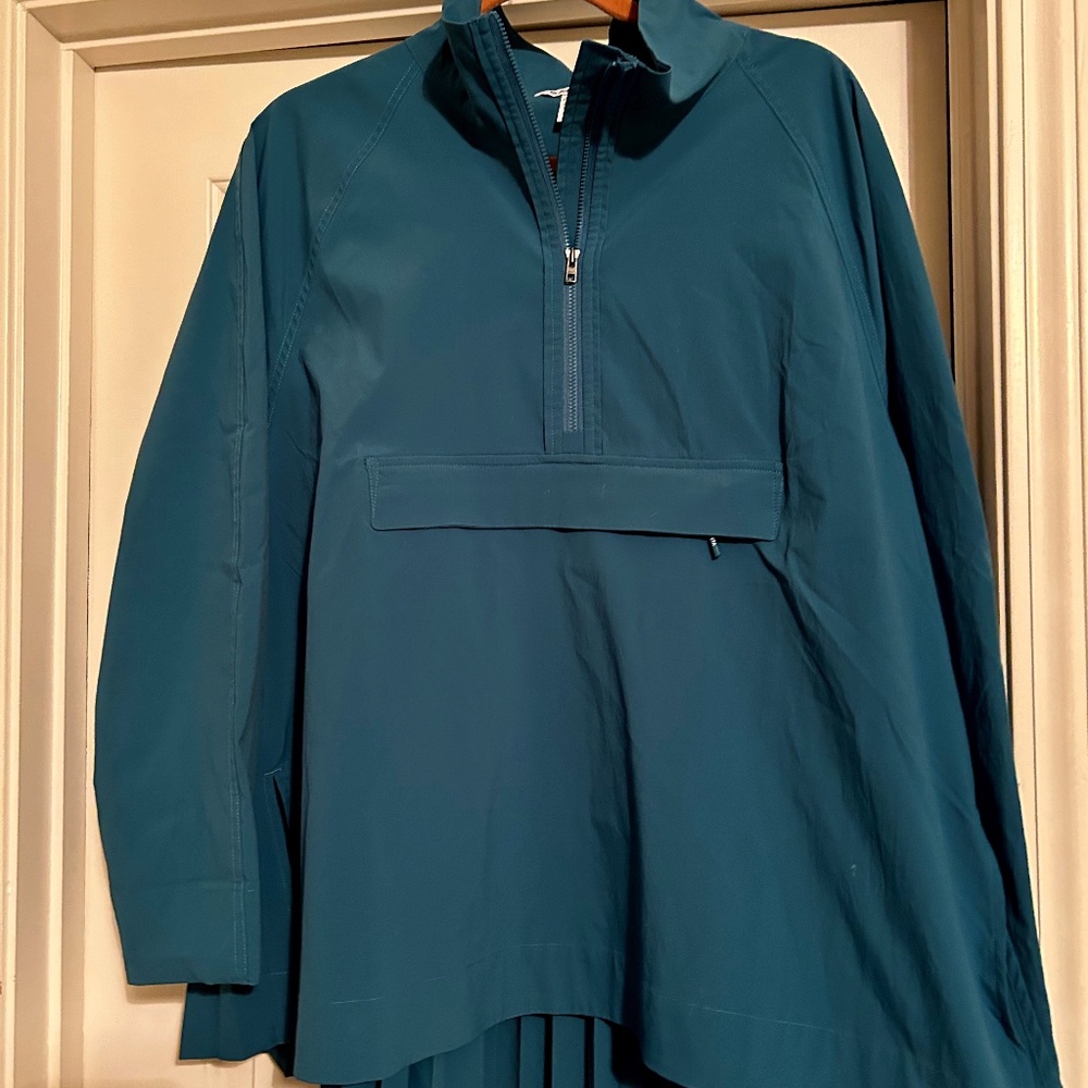 Athleta Teal Sojourn Top L